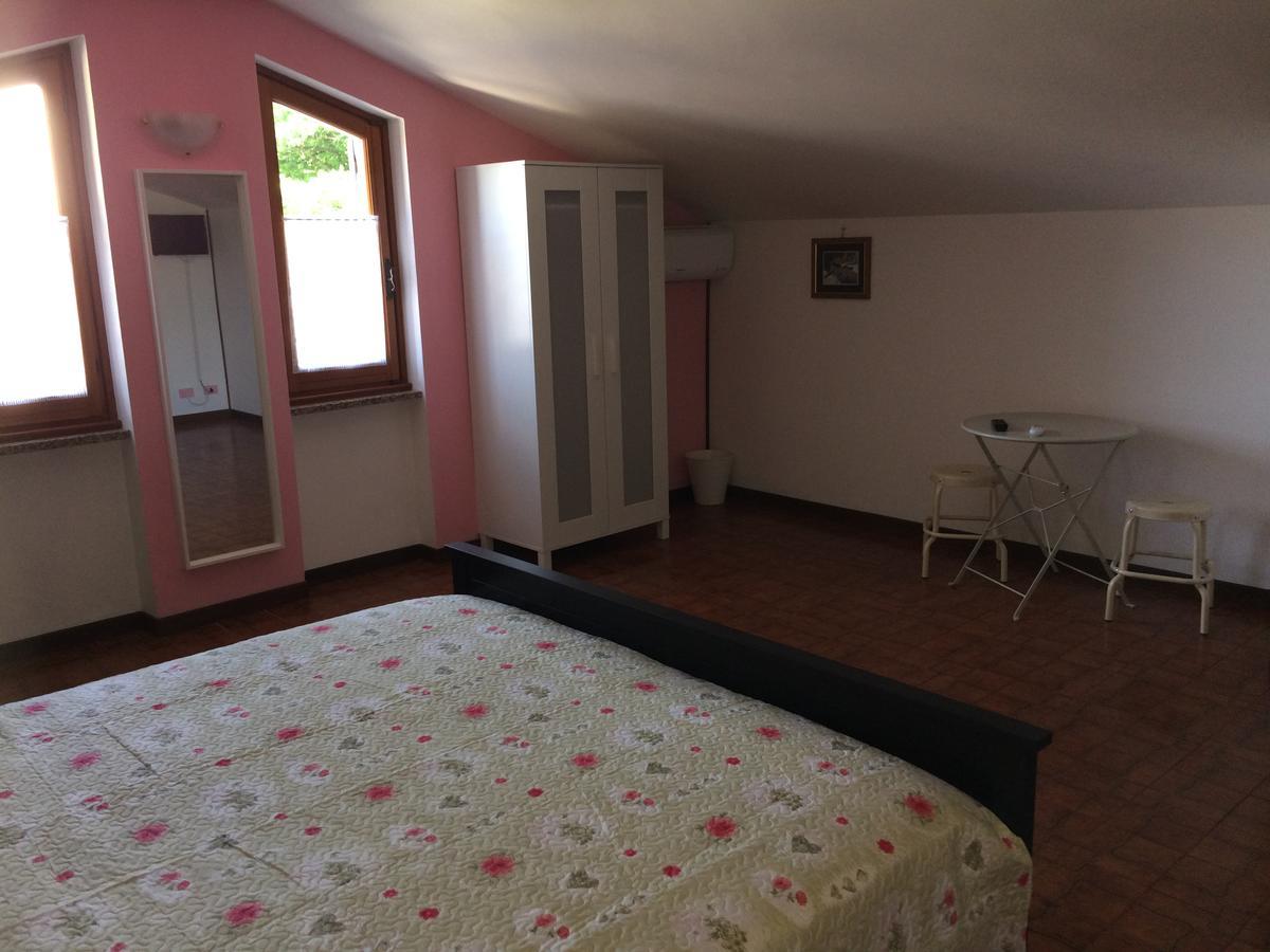 Tana Dell'Elfo B&B Гави Екстериор снимка